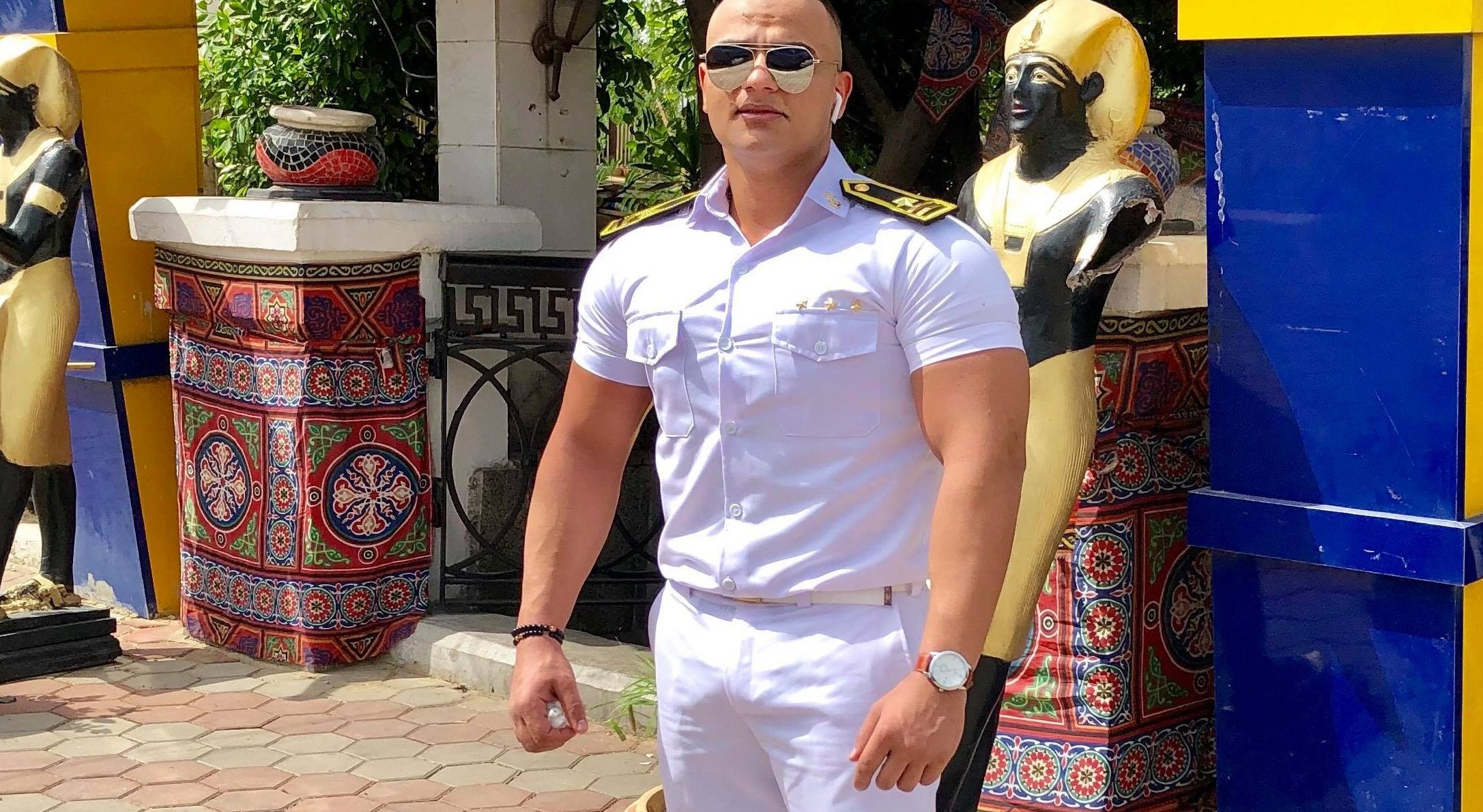 باسم محمد ضابط بحري يستحق الإشادة 1
