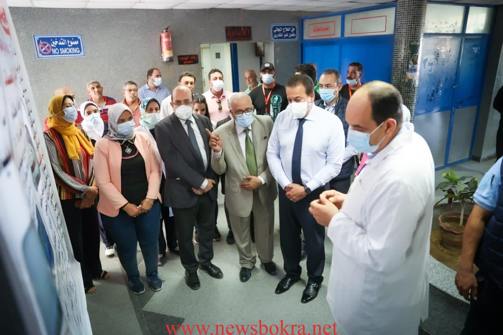 مدير إدارة المشتشفيات بالاسكندرية يطلع وزير الصحة على مستجدات تطوير مستشفى أبوقير 1