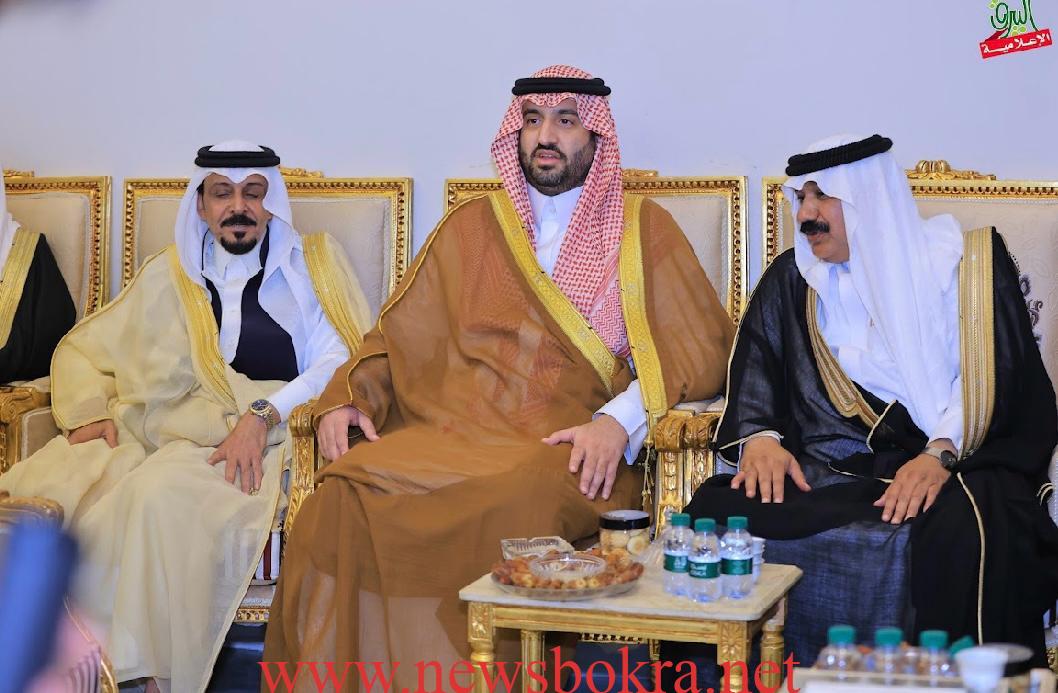 الشيخ خضران يحتفل بزواج ابنه